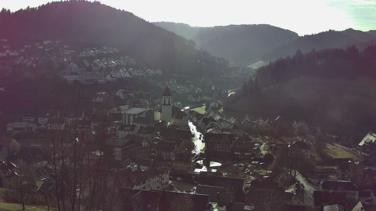 Dieses Bild zeigt eine Webcam-Aufnahme von Ottenhöfen, aufgenommen am Freitag, den 12.12.2025 um 11:00 Uhr