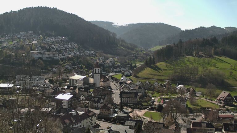 Dieses Bild zeigt eine Webcam-Aufnahme von Ottenhöfen, aufgenommen am Donnerstag, den 02.04.2026 um 11:30 Uhr