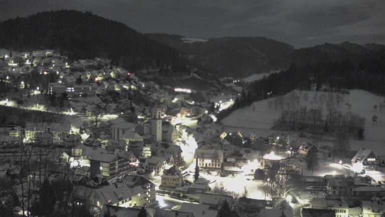 Dieses Bild zeigt eine Webcam-Aufnahme von Ottenhöfen, aufgenommen am Dienstag, den 06.01.2026 um 03:00 Uhr