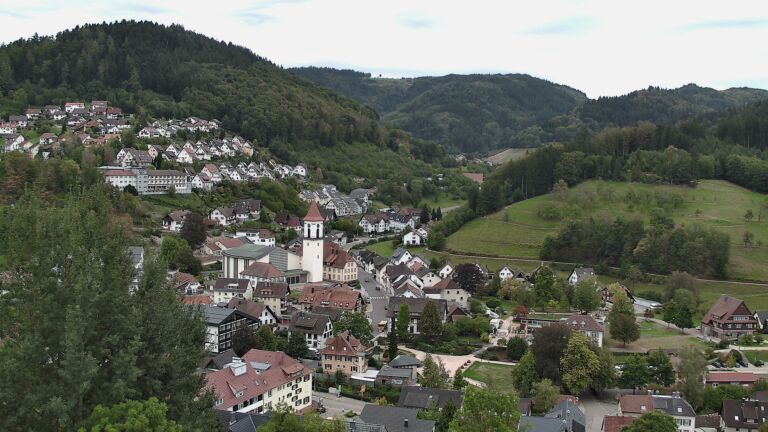 Dieses Bild zeigt eine Webcam-Aufnahme von Ottenhöfen, aufgenommen am Donnerstag, den 24.09.2026 um 09:40 Uhr