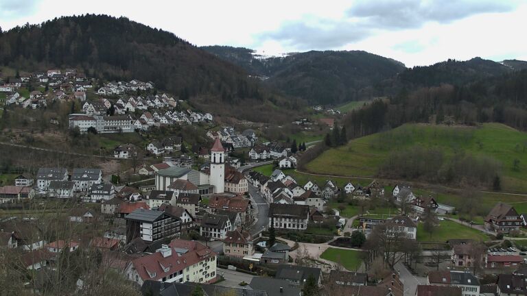 Dieses Bild zeigt eine Webcam-Aufnahme von Ottenhöfen, aufgenommen am Sonntag, den 29.03.2026 um 15:10 Uhr