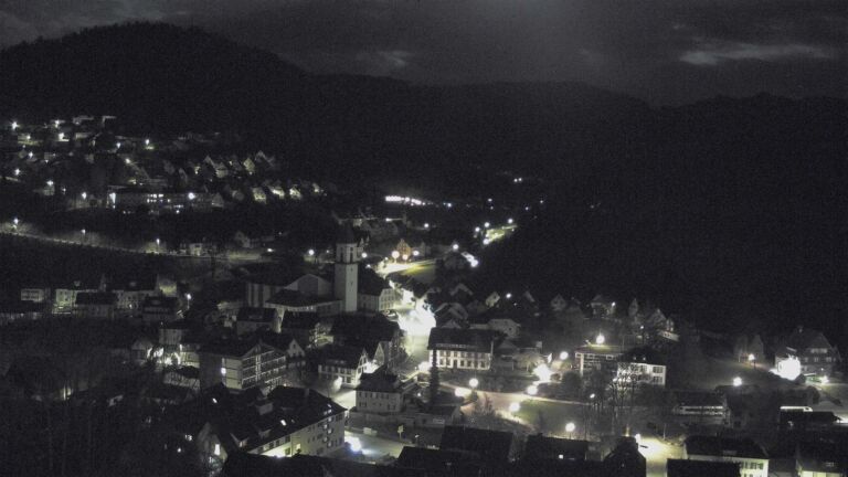 Dieses Bild zeigt eine Webcam-Aufnahme von Ottenhöfen, aufgenommen am Montag, den 06.04.2026 um 03:30 Uhr