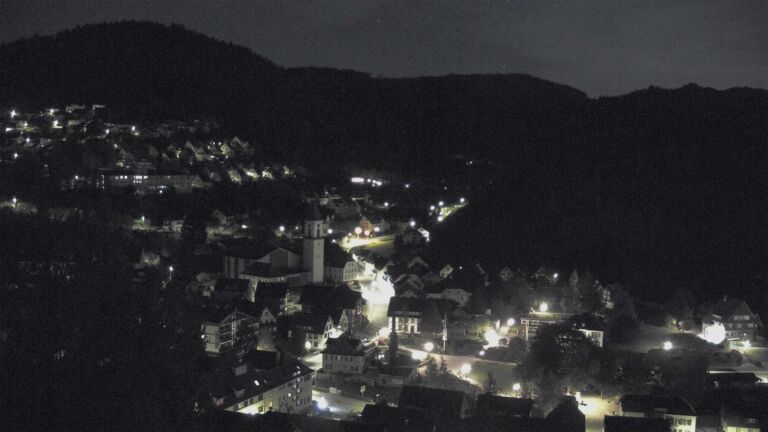Dieses Bild zeigt eine Webcam-Aufnahme von Ottenhöfen, aufgenommen am Samstag, den 02.05.2026 um 04:30 Uhr
