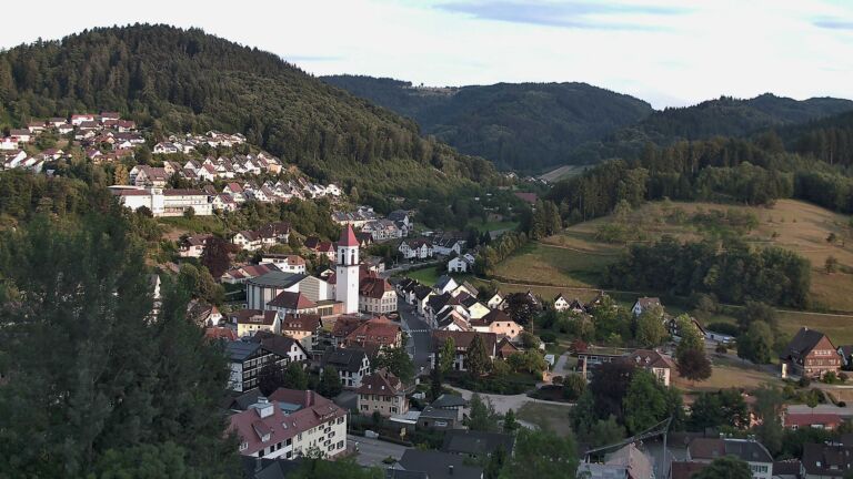 Dieses Bild zeigt eine Webcam-Aufnahme von Ottenhöfen, aufgenommen am Dienstag, den 14.07.2026 um 20:20 Uhr