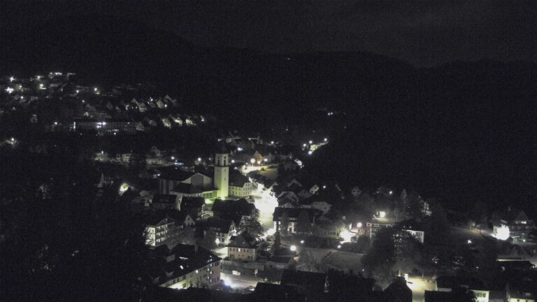Dieses Bild zeigt eine Webcam-Aufnahme von Ottenhöfen, aufgenommen am Montag, den 12.10.2026 um 05:30 Uhr