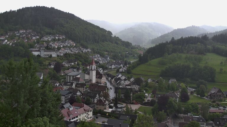 Dieses Bild zeigt eine Webcam-Aufnahme von Ottenhöfen, aufgenommen am Donnerstag, den 14.05.2026 um 16:30 Uhr