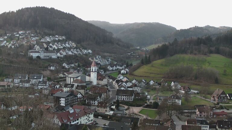 Dieses Bild zeigt eine Webcam-Aufnahme von Ottenhöfen, aufgenommen am Dienstag, den 10.03.2026 um 07:30 Uhr