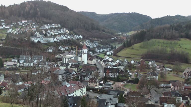 Dieses Bild zeigt eine Webcam-Aufnahme von Ottenhöfen, aufgenommen am Mittwoch, den 17.12.2025 um 08:20 Uhr