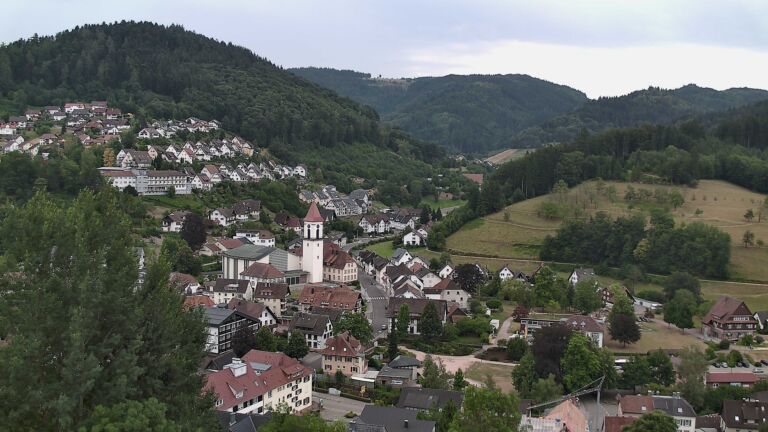 Dieses Bild zeigt eine Webcam-Aufnahme von Ottenhöfen, aufgenommen am Mittwoch, den 15.07.2026 um 12:40 Uhr