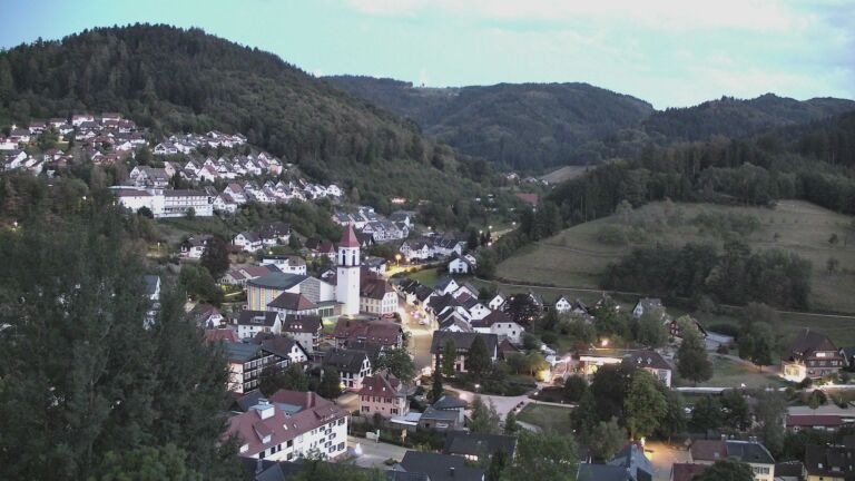 Dieses Bild zeigt eine Webcam-Aufnahme von Ottenhöfen, aufgenommen am Dienstag, den 08.09.2026 um 20:20 Uhr