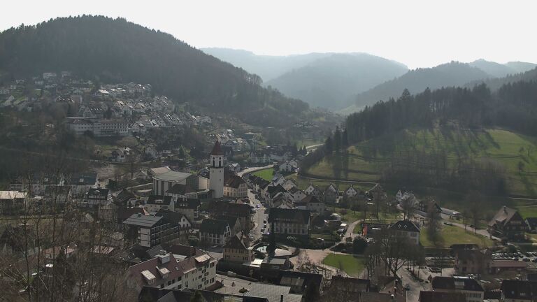 Dieses Bild zeigt eine Webcam-Aufnahme von Ottenhöfen, aufgenommen am Sonntag, den 08.03.2026 um 12:00 Uhr