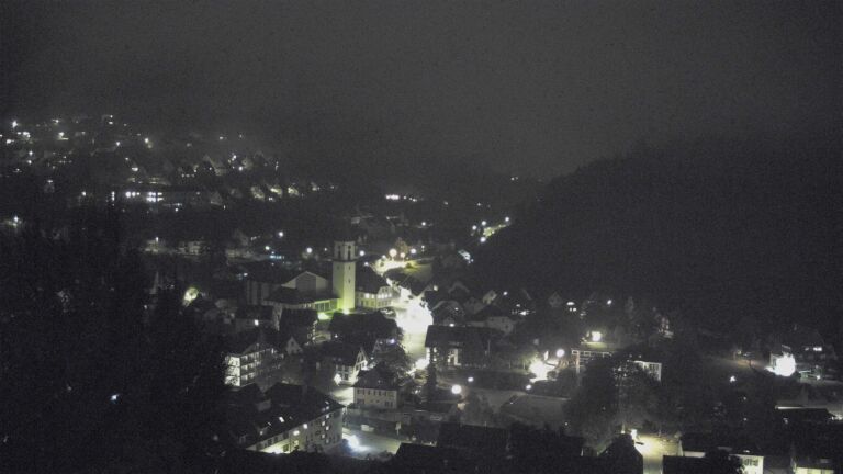 Dieses Bild zeigt eine Webcam-Aufnahme von Ottenhöfen, aufgenommen am Sonntag, den 18.10.2026 um 22:30 Uhr