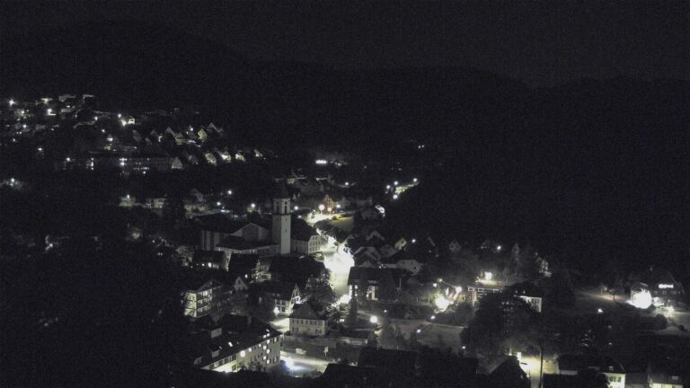 Dieses Bild zeigt eine Webcam-Aufnahme von Ottenhöfen, aufgenommen am Dienstag, den 11.08.2026 um 23:30 Uhr