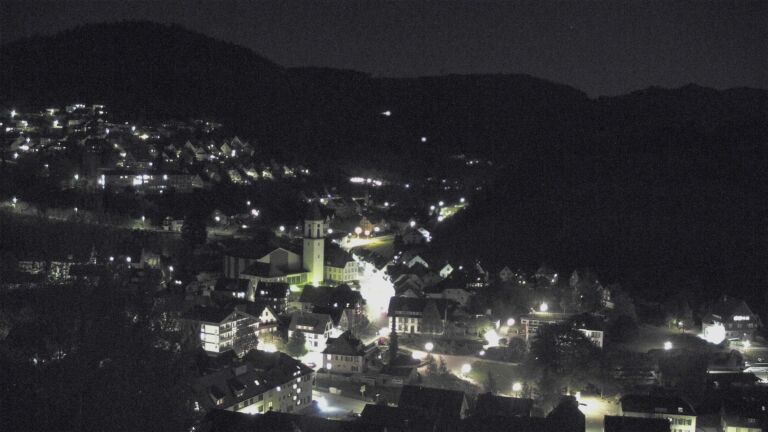 Dieses Bild zeigt eine Webcam-Aufnahme von Ottenhöfen, aufgenommen am Freitag, den 24.04.2026 um 22:30 Uhr