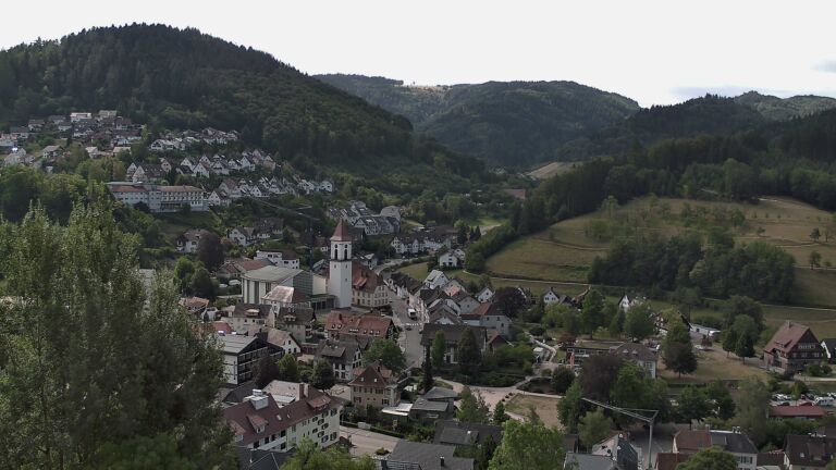 Dieses Bild zeigt eine Webcam-Aufnahme von Ottenhöfen, aufgenommen am Mittwoch, den 05.08.2026 um 10:50 Uhr