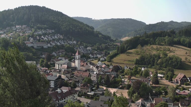 Dieses Bild zeigt eine Webcam-Aufnahme von Ottenhöfen, aufgenommen am Freitag, den 31.07.2026 um 09:40 Uhr