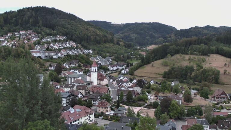 Dieses Bild zeigt eine Webcam-Aufnahme von Ottenhöfen, aufgenommen am Donnerstag, den 20.08.2026 um 06:20 Uhr