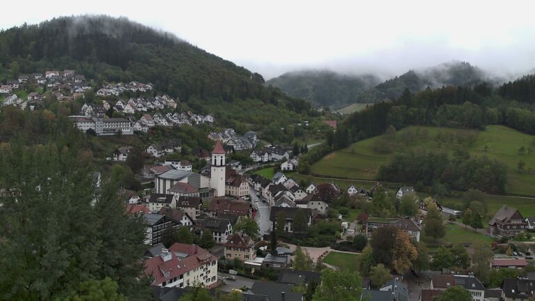 Dieses Bild zeigt eine Webcam-Aufnahme von Ottenhöfen, aufgenommen am Samstag, den 17.10.2026 um 15:40 Uhr