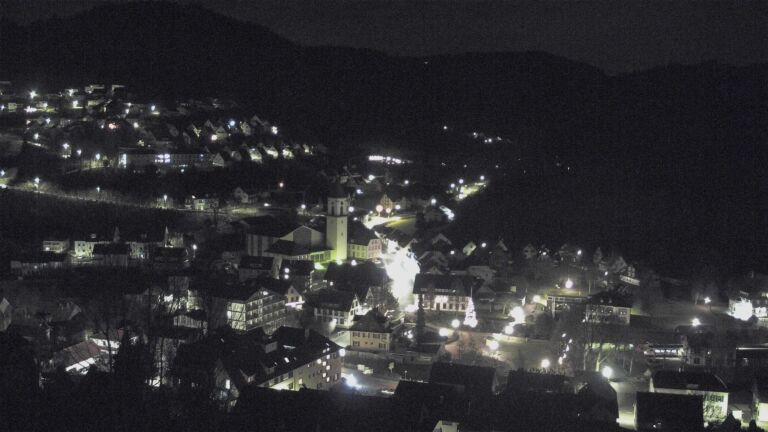 Dieses Bild zeigt eine Webcam-Aufnahme von Ottenhöfen, aufgenommen am Freitag, den 19.12.2025 um 05:30 Uhr