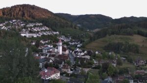 Dieses Bild zeigt eine Webcam-Aufnahme von Ottenhöfen, aufgenommen am Montag, den 31.08.2026 um 19:50 Uhr