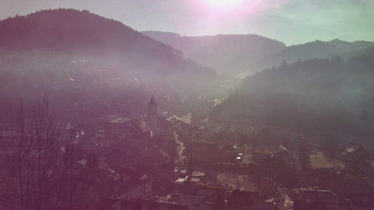 Dieses Bild zeigt eine Webcam-Aufnahme von Ottenhöfen, aufgenommen am Montag, den 29.12.2025 um 11:40 Uhr