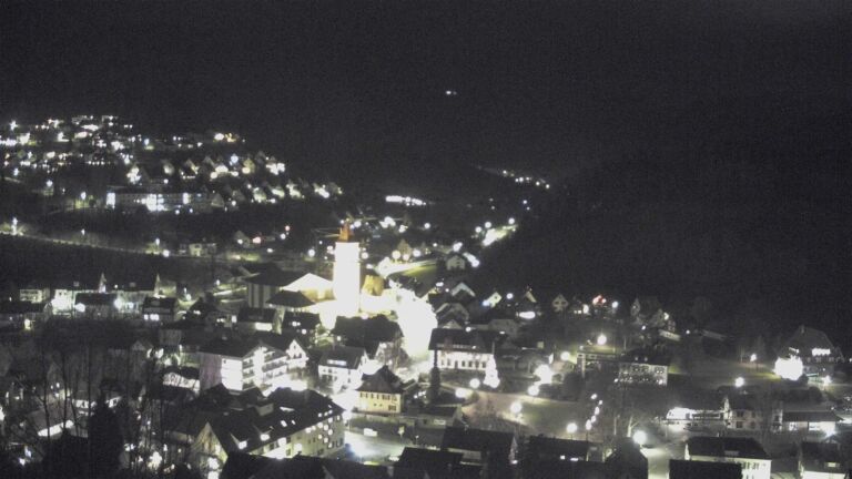 Dieses Bild zeigt eine Webcam-Aufnahme von Ottenhöfen, aufgenommen am Dienstag, den 23.12.2025 um 19:00 Uhr