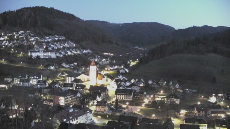 Dieses Bild zeigt eine Webcam-Aufnahme von Ottenhöfen, aufgenommen am Mittwoch, den 04.03.2026 um 18:50 Uhr