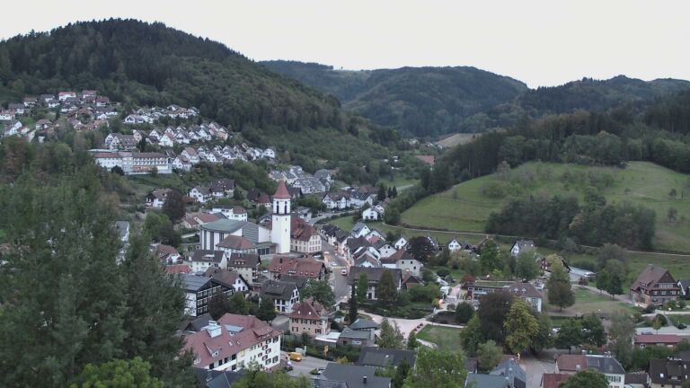 Dieses Bild zeigt eine Webcam-Aufnahme von Ottenhöfen, aufgenommen am Donnerstag, den 24.09.2026 um 07:10 Uhr