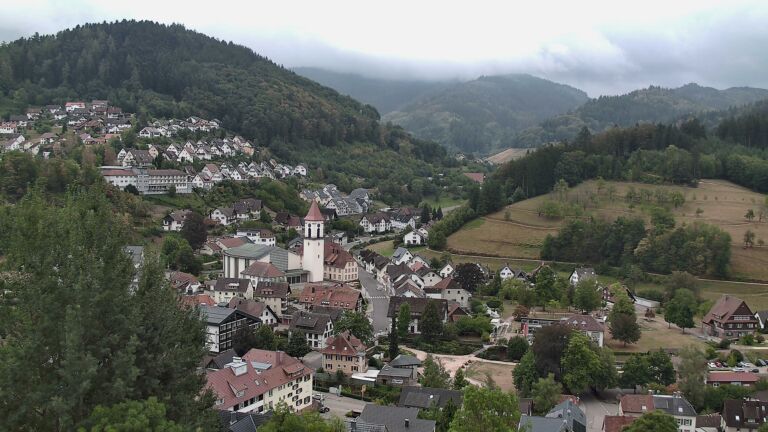 Dieses Bild zeigt eine Webcam-Aufnahme von Ottenhöfen, aufgenommen am Samstag, den 22.08.2026 um 11:40 Uhr