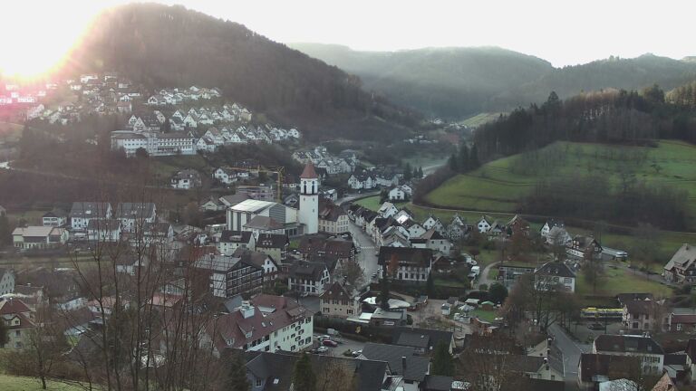 Dieses Bild zeigt eine Webcam-Aufnahme von Ottenhöfen, aufgenommen am Freitag, den 12.12.2025 um 09:10 Uhr