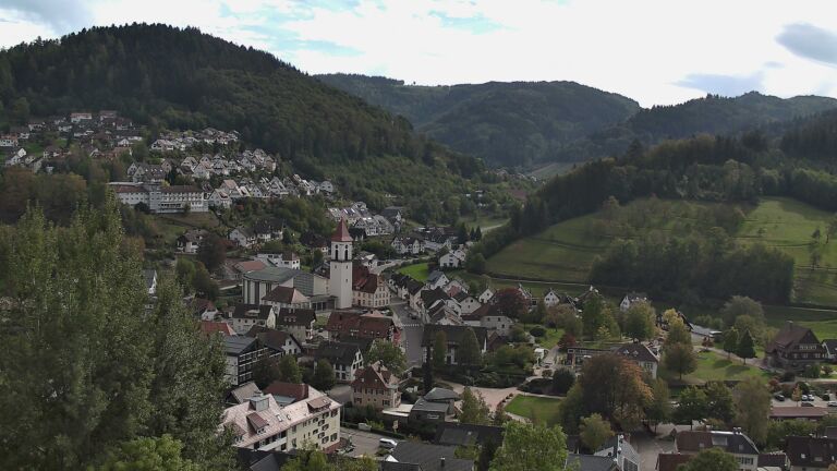 Dieses Bild zeigt eine Webcam-Aufnahme von Ottenhöfen, aufgenommen am Freitag, den 16.10.2026 um 14:20 Uhr