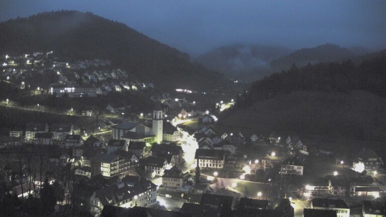 Dieses Bild zeigt eine Webcam-Aufnahme von Ottenhöfen, aufgenommen am Sonntag, den 15.03.2026 um 06:00 Uhr