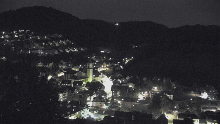 Dieses Bild zeigt eine Webcam-Aufnahme von Ottenhöfen, aufgenommen am Donnerstag, den 01.10.2026 um 06:20 Uhr