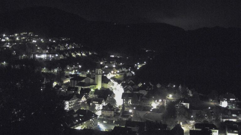 Dieses Bild zeigt eine Webcam-Aufnahme von Ottenhöfen, aufgenommen am Samstag, den 17.10.2026 um 20:20 Uhr