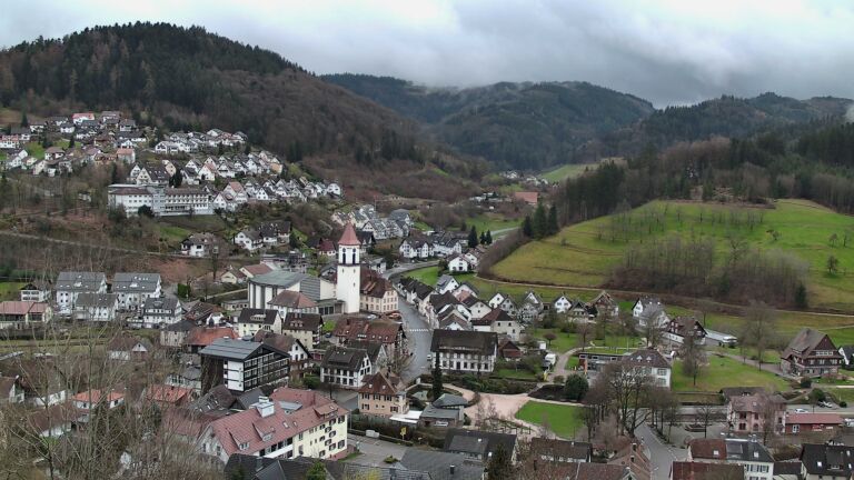 Dieses Bild zeigt eine Webcam-Aufnahme von Ottenhöfen, aufgenommen am Samstag, den 14.03.2026 um 15:50 Uhr