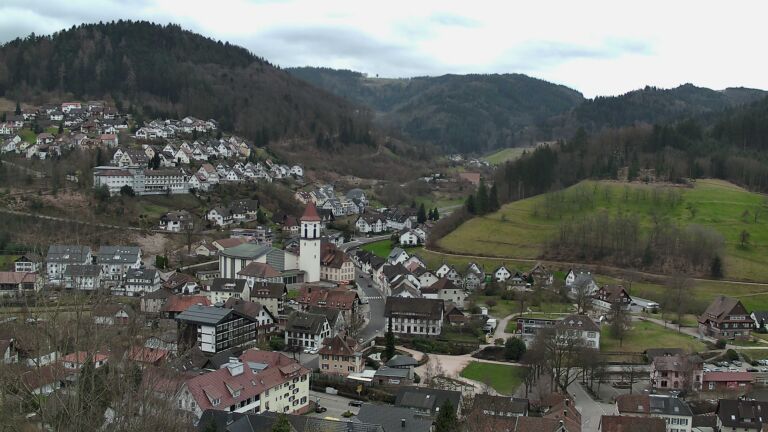 Dieses Bild zeigt eine Webcam-Aufnahme von Ottenhöfen, aufgenommen am Samstag, den 28.02.2026 um 14:30 Uhr