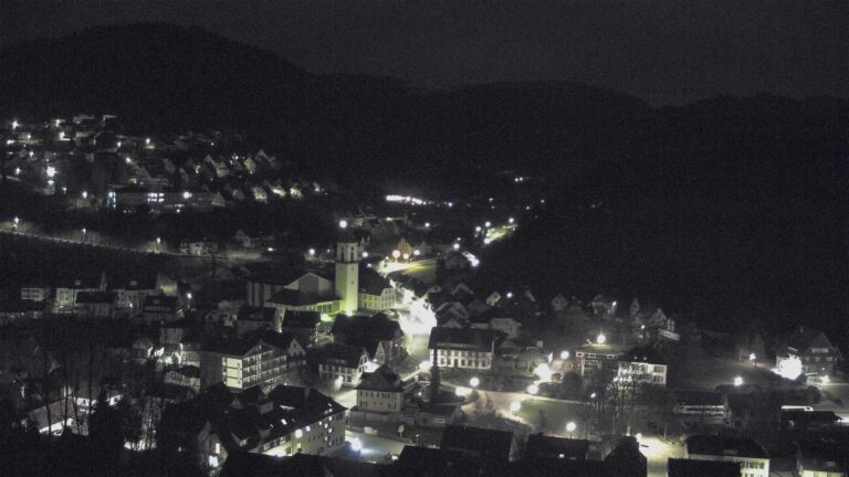 Dieses Bild zeigt eine Webcam-Aufnahme von Ottenhöfen, aufgenommen am Freitag, den 03.04.2026 um 05:00 Uhr