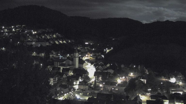 Dieses Bild zeigt eine Webcam-Aufnahme von Ottenhöfen, aufgenommen am Samstag, den 29.08.2026 um 04:30 Uhr