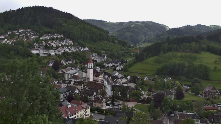 Dieses Bild zeigt eine Webcam-Aufnahme von Ottenhöfen, aufgenommen am Donnerstag, den 14.05.2026 um 15:40 Uhr