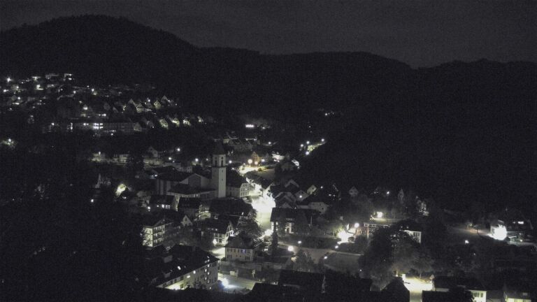 Dieses Bild zeigt eine Webcam-Aufnahme von Ottenhöfen, aufgenommen am Mittwoch, den 30.09.2026 um 23:00 Uhr