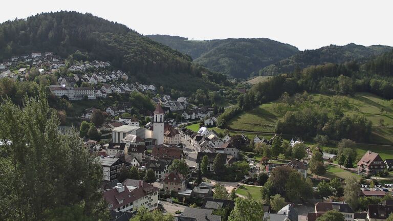 Dieses Bild zeigt eine Webcam-Aufnahme von Ottenhöfen, aufgenommen am Donnerstag, den 17.09.2026 um 10:30 Uhr