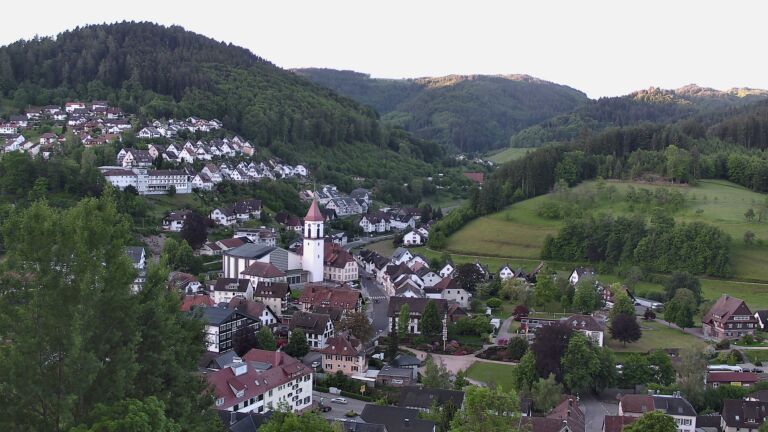 Dieses Bild zeigt eine Webcam-Aufnahme von Ottenhöfen, aufgenommen am Freitag, den 22.05.2026 um 06:20 Uhr