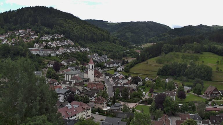 Dieses Bild zeigt eine Webcam-Aufnahme von Ottenhöfen, aufgenommen am Donnerstag, den 11.06.2026 um 14:40 Uhr