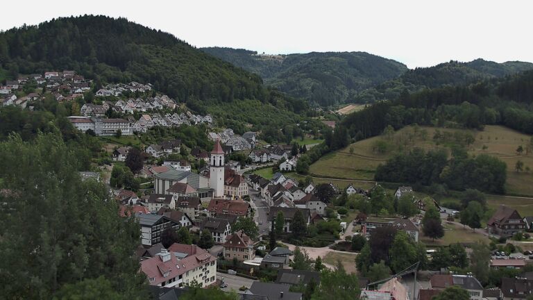 Dieses Bild zeigt eine Webcam-Aufnahme von Ottenhöfen, aufgenommen am Dienstag, den 14.07.2026 um 14:40 Uhr