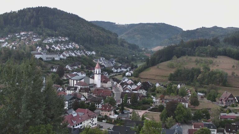 Dieses Bild zeigt eine Webcam-Aufnahme von Ottenhöfen, aufgenommen am Mittwoch, den 26.08.2026 um 06:20 Uhr