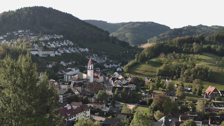 Dieses Bild zeigt eine Webcam-Aufnahme von Ottenhöfen, aufgenommen am Donnerstag, den 17.09.2026 um 08:50 Uhr