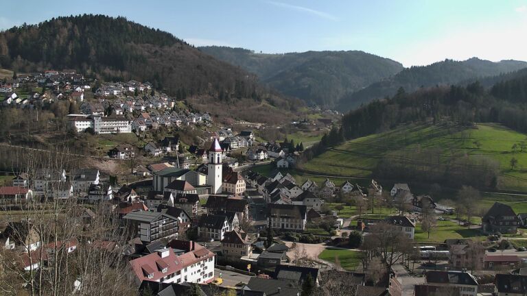 Dieses Bild zeigt eine Webcam-Aufnahme von Ottenhöfen, aufgenommen am Donnerstag, den 19.03.2026 um 15:40 Uhr