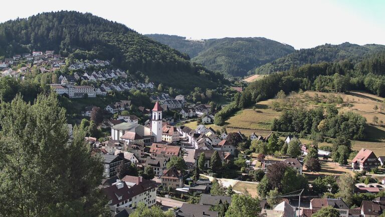 Dieses Bild zeigt eine Webcam-Aufnahme von Ottenhöfen, aufgenommen am Mittwoch, den 22.07.2026 um 09:10 Uhr