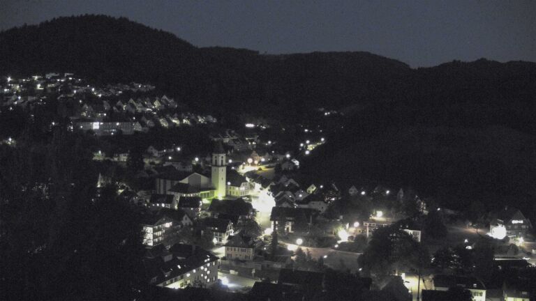 Dieses Bild zeigt eine Webcam-Aufnahme von Ottenhöfen, aufgenommen am Dienstag, den 21.07.2026 um 22:30 Uhr