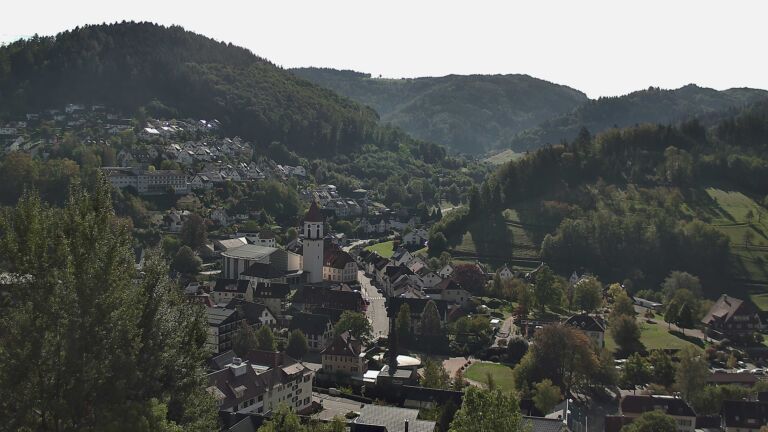 Dieses Bild zeigt eine Webcam-Aufnahme von Ottenhöfen, aufgenommen am Donnerstag, den 15.10.2026 um 12:20 Uhr